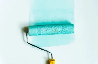 Peinture intérieure à Guny — murs, plafonds et boiseries